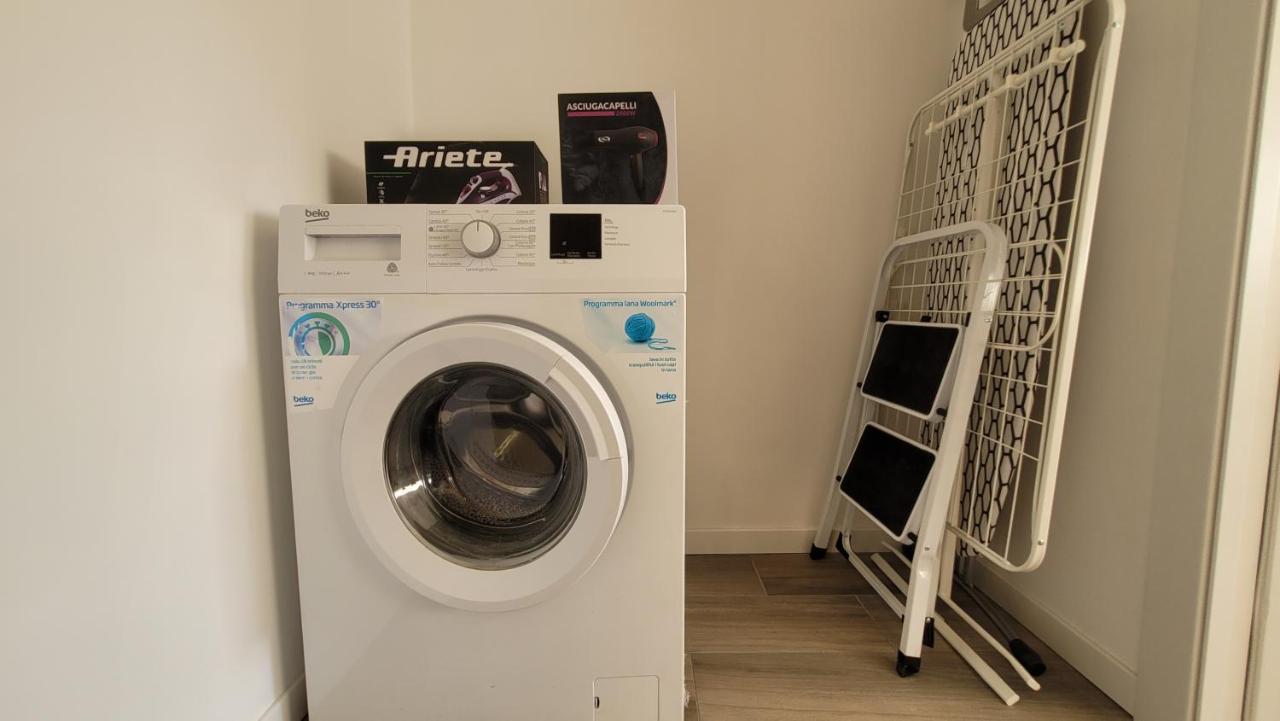 Milano City Apartments - Stylish House Free Wifi-Parking-Airport Luaran gambar